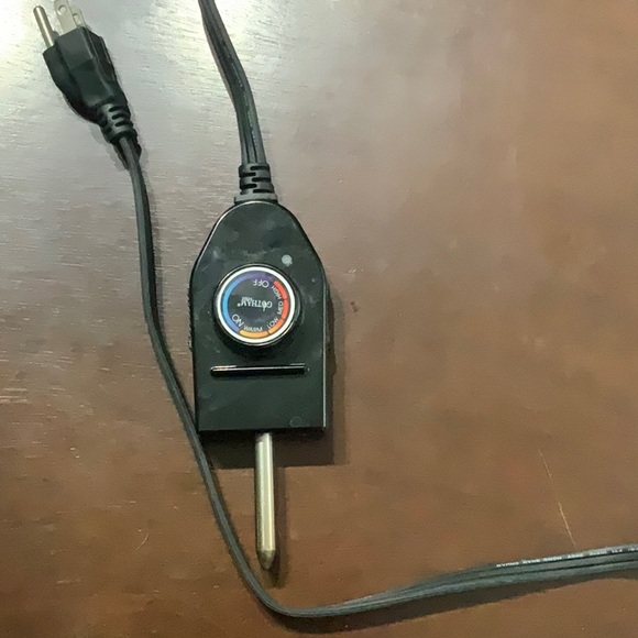 Gotham Steel Electric Griddle - Picture 3 of 7